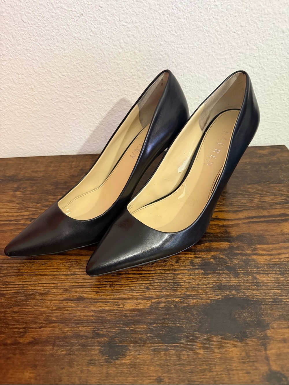 Lauren Ralph Lauren Adena Black Leather Pointed Toe Pumps 7.5B - Picture 4 of 10
